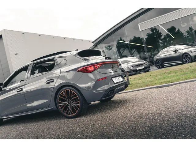 CUPRA Leon 2.0 TSI Beats Pano Camera 2021 Benzine 14