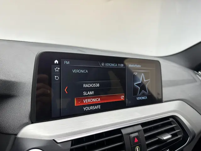 BMW X3 xDrive30i High Executive 2018 Benzine 13