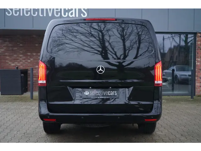 Mercedes-Benz Vito 119 CDI 4x4, Lang, 2021 Diesel 11