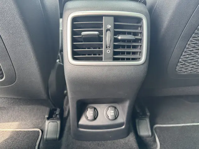 Kia Sportage 1.6 T-GDI 4WD GT-Line 2016 Benzine 24