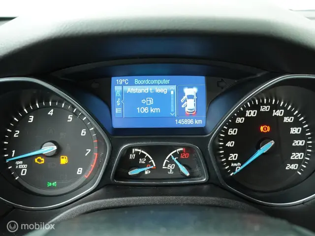 Ford Focus Wagon 1.0 EcoBoost Edition Plus 2014 Benzine 12