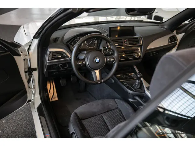 BMW 2 Serie Cabrio M235i Executive 2015 Benzine 7