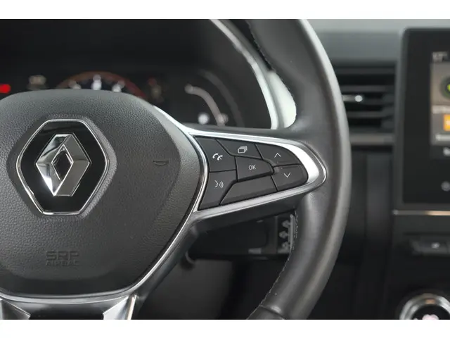 Renault Captur TCe 100 Intens 2020 Benzine 30