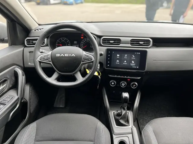 Dacia Duster 1.3 TCe 150 Journey 2023 Benzine 10