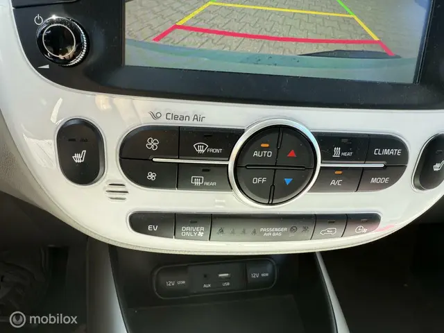 Kia e-Soul EV ExecutiveLine 27 kWh 2015 Elektrisch 9