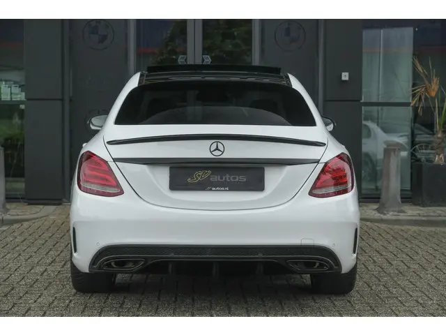 Mercedes-Benz C-Klasse C200 AMG 184pk 2017 Benzine 19