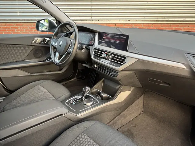 BMW 2 Serie Gran Coupé 218i Executive 2021 Benzine 5