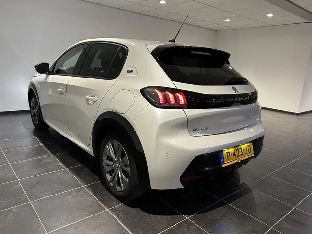 Peugeot e-208 EV Allure Pack 50 kWh 2022 Elektrisch 6