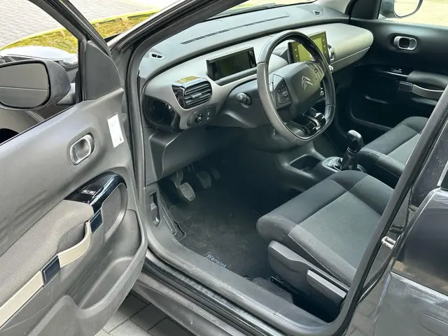 Citroën C4 Cactus 1.2 PureTech Feel 2017 Benzine 7