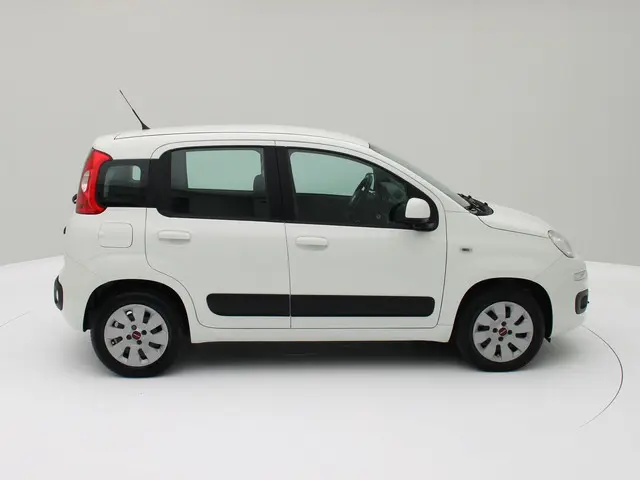 Fiat Panda 0.9 TwinAir Lounge 2017 Benzine 7