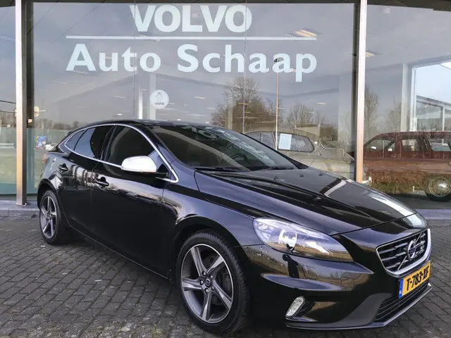 Volvo V40 1.6 T3 R-Design 2013 Benzine 7