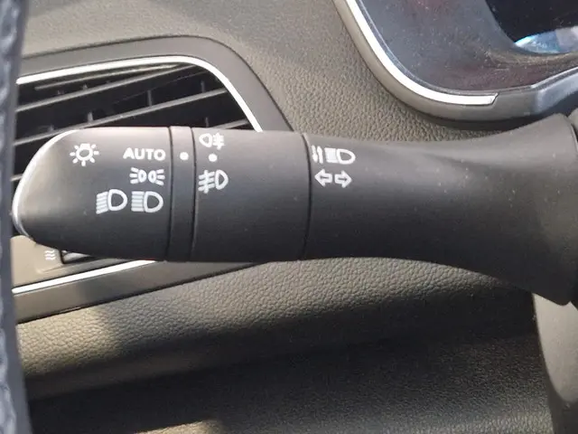 Renault Mégane Estate 1.3 TCe 140 Techno 2023 Benzine 22