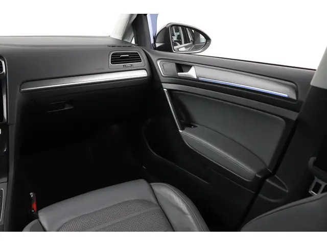 Volkswagen e-Golf - 2018 Elektrisch 24