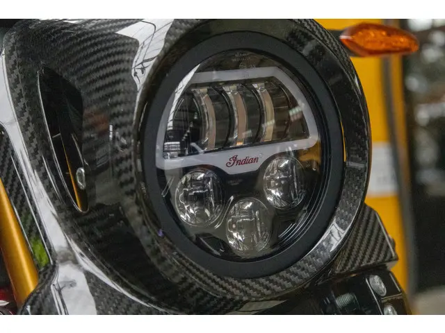 Indian FTR 1200 Carbon *Akrapovic* 2020 Benzine 40