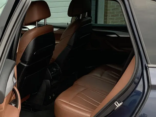 BMW X5 xDrive40e High Executive 2015 Hybride Benzine 11