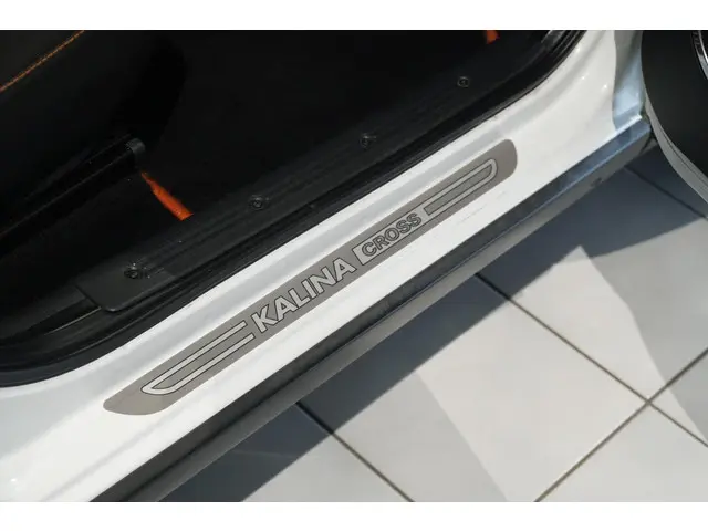 Lada Kalina Cross 2194 2016 Benzine 29