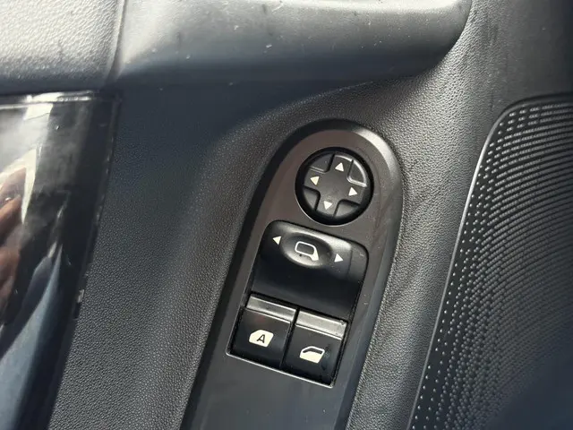 Citroën C3 1.2 PureTech Business 2016 Benzine 19