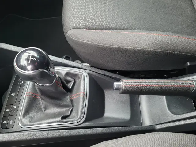 SEAT Ibiza 1.0 EcoTSI FR Connect 2017 Benzine 18