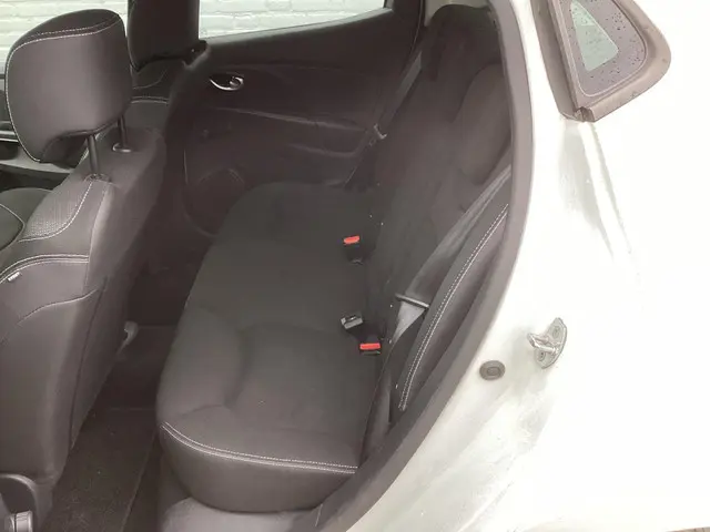 Renault Clio 0.9 TCe Eco2 Expression 2016 Benzine 14