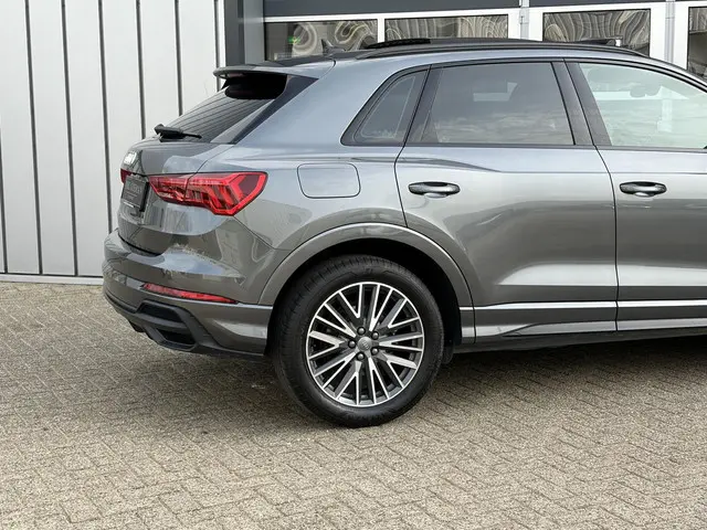 Audi Q3 35 TFSI S Line 2020 Benzine 8