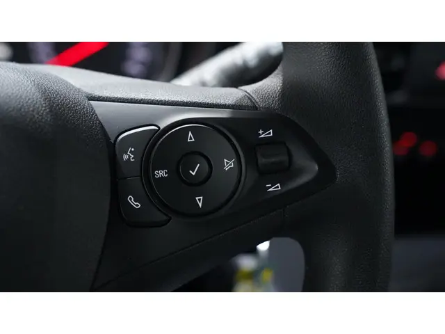 Opel Combo Tour 1.2 Turbo L2H1 Edition 7p. 2020 Benzine 22