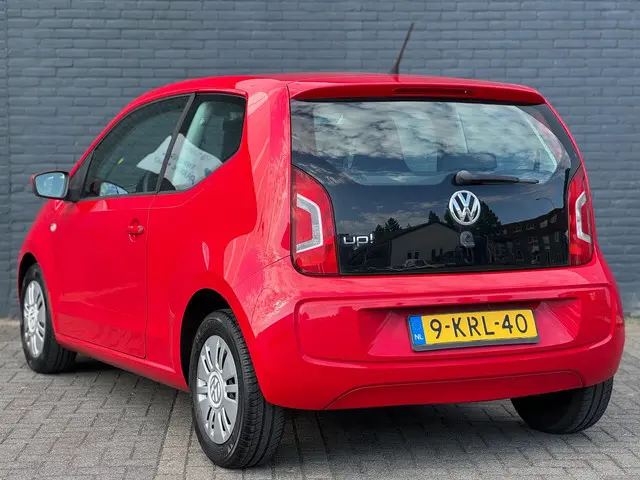 Volkswagen up! 1.0 move up! BlueMotion 2013 Benzine 9