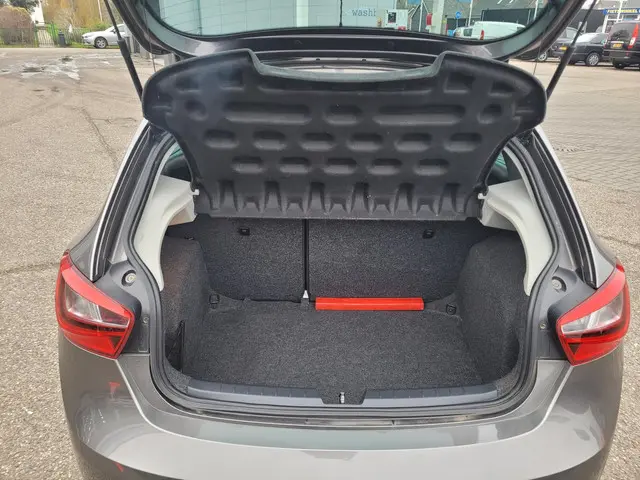SEAT Ibiza 1.0 EcoTSI FR Connect 2017 Benzine 10