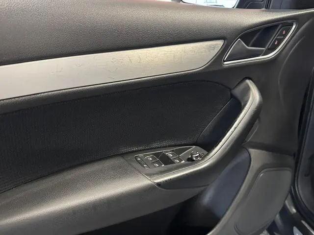 Audi Q3 2.0 TFSI quattro Pro Line S 2014 Benzine 17