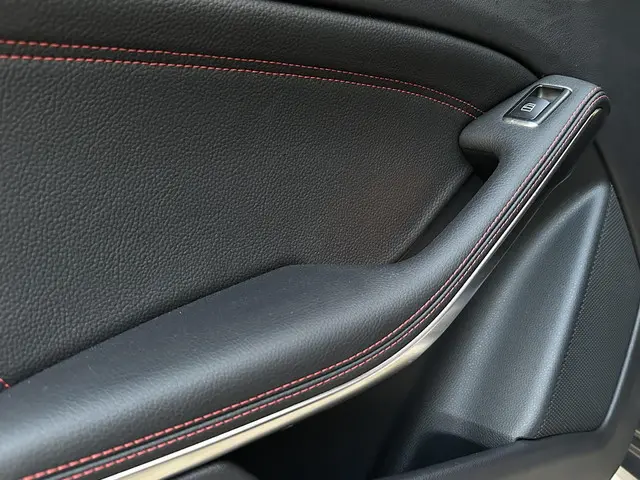 Mercedes-Benz A-Klasse AMG 45 4MATIC 2014 Benzine 35