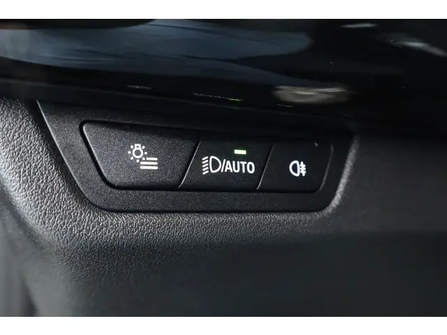 BMW 2 Serie Active Tourer 220i 2022 Benzine 8