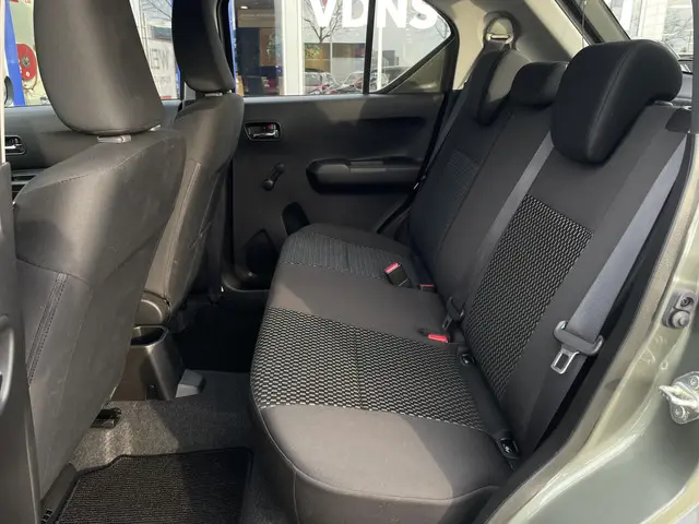 Suzuki Ignis 1.2 Smart Hybrid Comfort 2023 Benzine 9