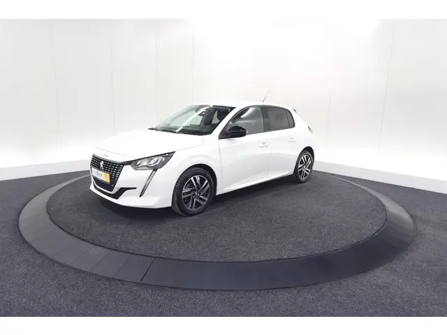 Peugeot 208 PureTech 100 Allure Pack 2023 Benzine 62