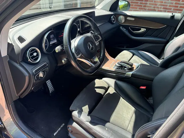 Mercedes-Benz GLC 250 d 4MATIC Edition 1 2016 Diesel 19