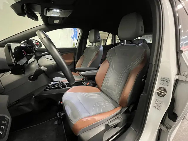 Volkswagen ID.4 First 77 kWh 2021 Elektrisch 7