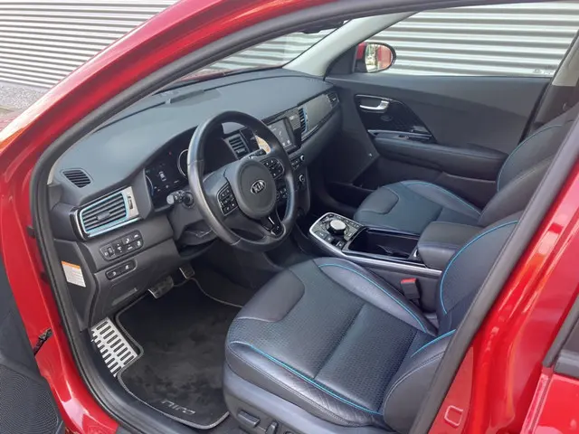 Kia e-Niro ExecutiveLine 2019 Elektrisch 12