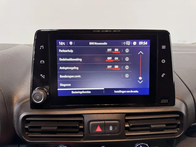 Opel Combo 1.5D L2H1 130pk Automaat Edition 2022 Diesel 15