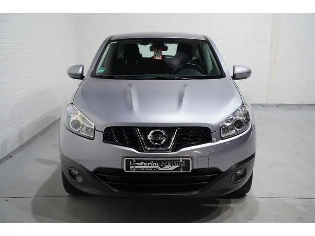 Nissan QASHQAI 2.0 Accenta 4x4 2013 Benzine 7