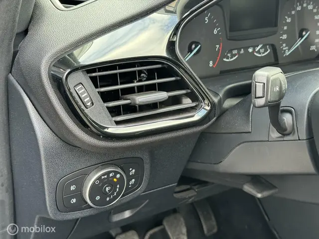 Ford Fiesta 1.0 EcoBoost Titanium 2021 Benzine 11