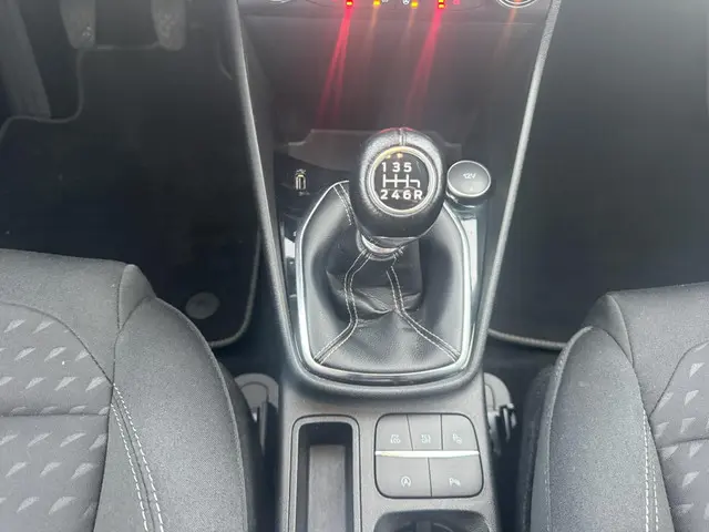 Ford Fiesta 1.0 EcoBoost Titanium 2019 Benzine 19