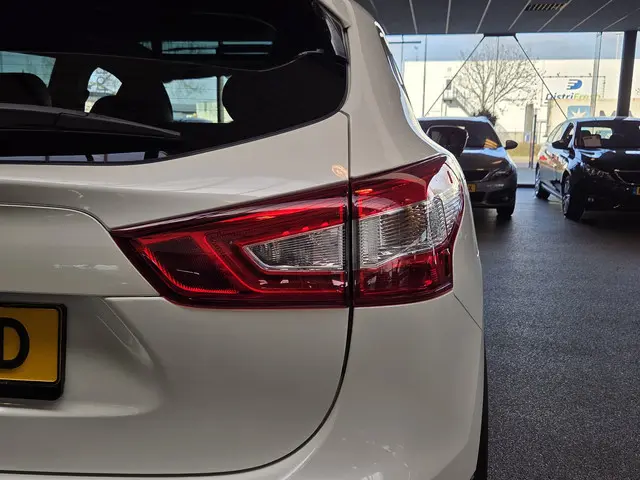 Nissan QASHQAI 1.2 Tekna 2016 Benzine 11