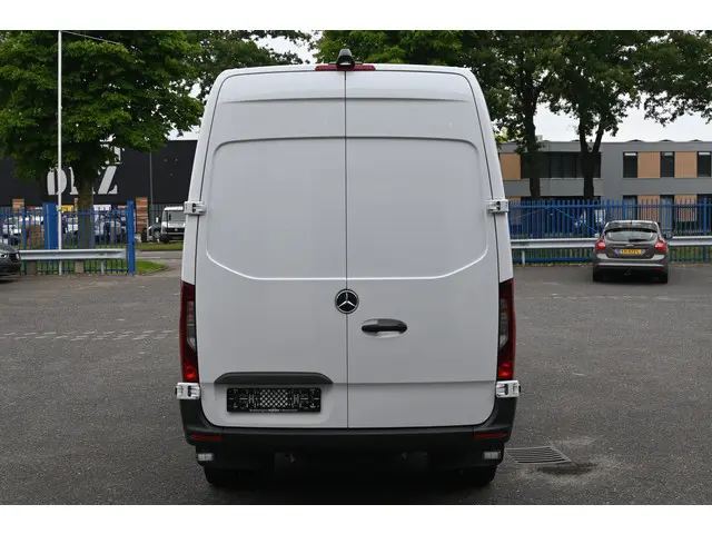 Mercedes-Benz Sprinter 516 CDI L2H2 2021 Diesel 14