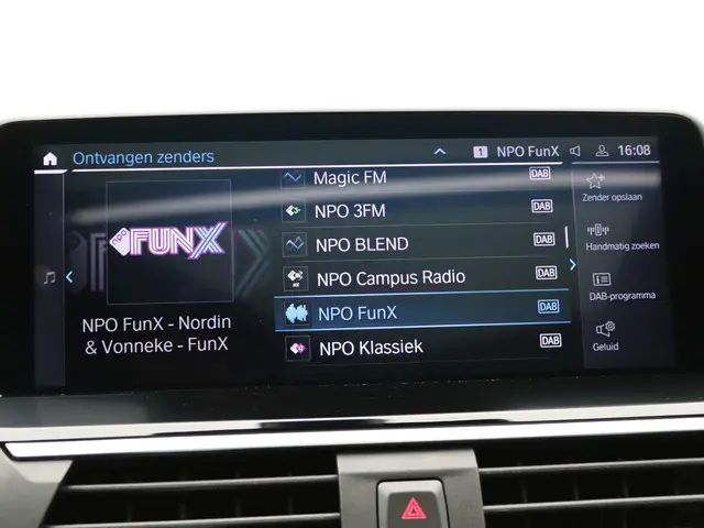 BMW iX3 80 kWh 2021 Elektrisch 27