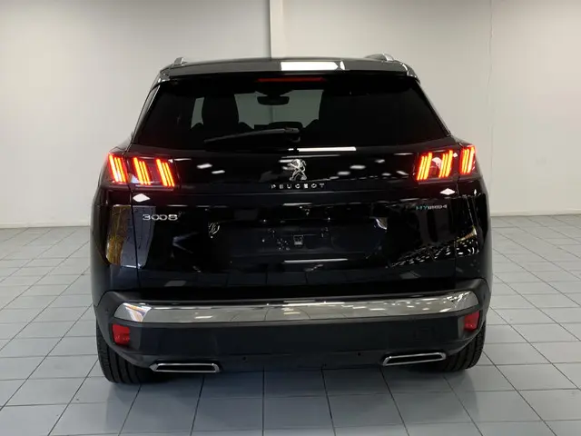 Peugeot 3008 1.6 HYbrid4 300 GT 2022 Hybride Benzine 16