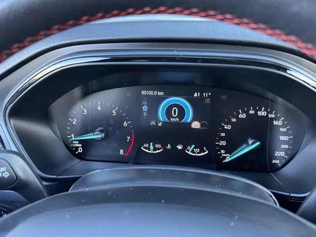 Ford Focus 1.0 ECOBOOST ST LINE BUSINESS 2019 Benzine 22