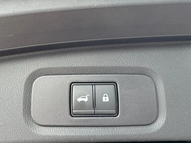 Nissan QASHQAI 1.3 MHEV Xtronic Tekna Plus 2025 Benzine 8