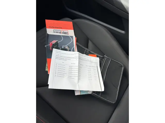 SEAT Ibiza 1.0 TSI FR Business Intense 2019 Benzine 12