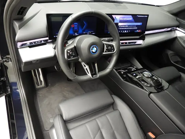 BMW i5 Sedan eDrive40 2024 Elektrisch 6