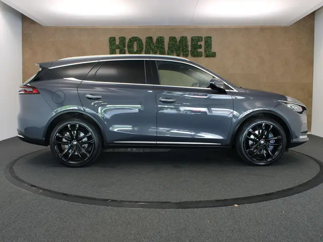 BYD TANG AWD Executive 86 kWh 2023 Elektrisch 11