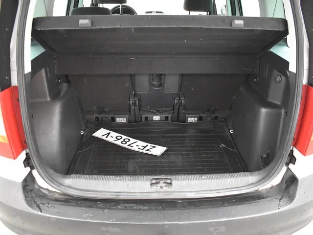 Škoda Yeti 1.2 TSI 2012 Benzine 13