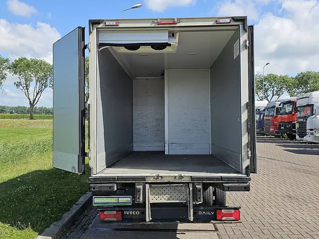 Iveco Daily 35C14 2020 Diesel 13